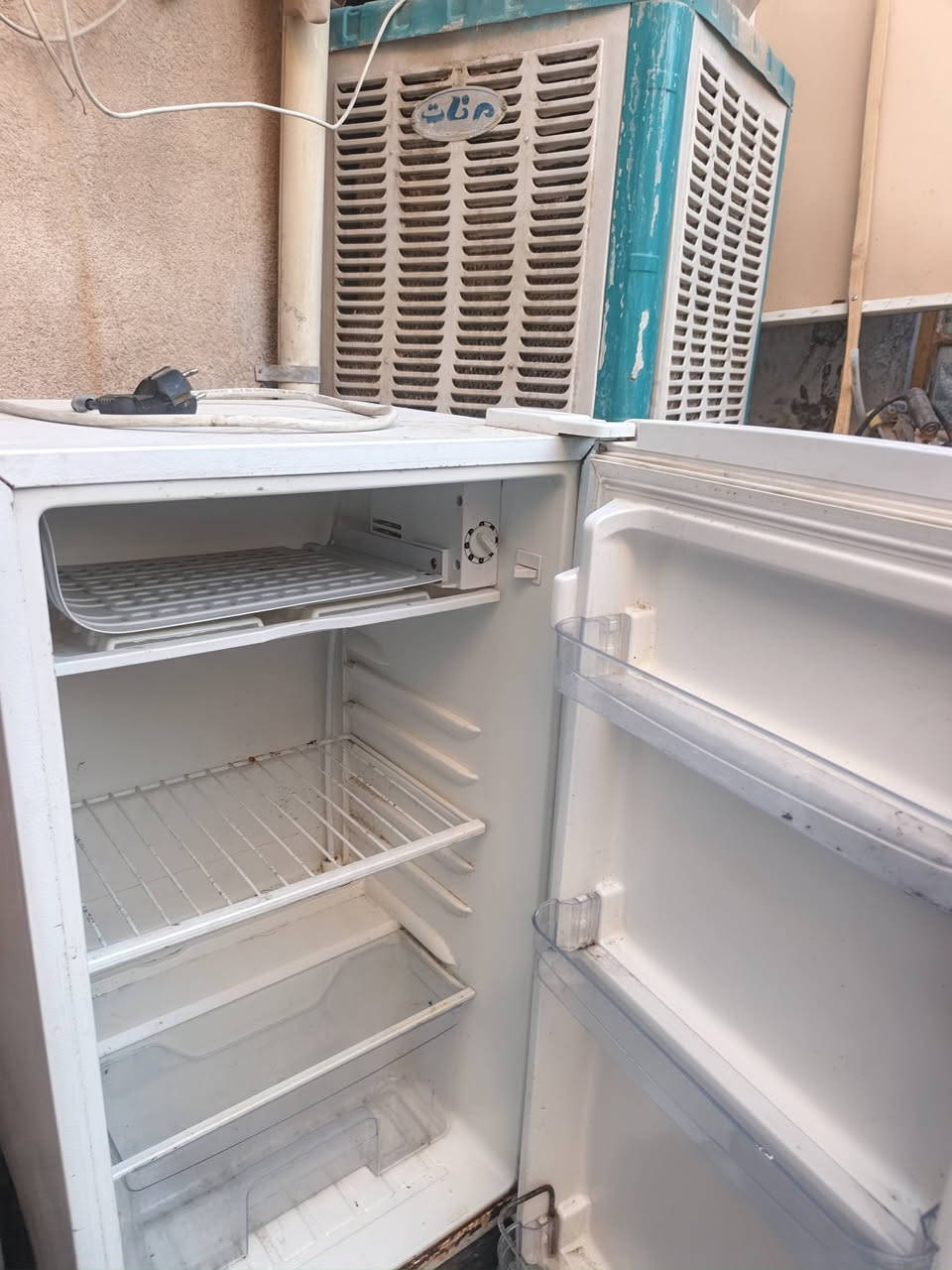ثلاجه نضيفه جدا السعر 75


**إذا كنت صاحب هذا الإعلان وتريد حذفه لأي سبب، رجاءا أرسل رسالة إلى الدعم الفني**
