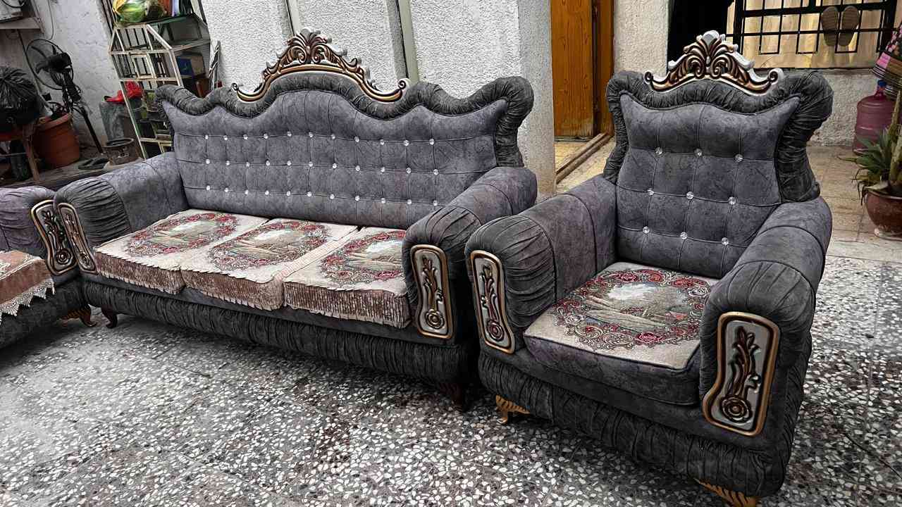 تخم تفصال 10مقاعد مابيه ضرر سعره ب750وبيه مجال بسيط مكاني البياع شرطه الخامسه
***********
