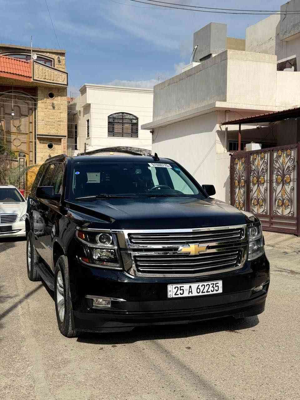 السلام عليكم اقره المنشور كامل والله يوفقكم الي مو شراي لايتصل تفاصيل السياره كله ذاكره مع جزيل
 1- النوع . تاهو LT 
2-الموديل. 2019
3-الحادث:_٣ قطعة صبغ بدون دواخل
 4- حالة الايرباك:_سليمات
____________________________
الموصفات :_فول الفول عده الفتحة
1-رادارات امامي
 2- شاشة كبيرة+قاصة
3-المحرك 5.3
4-جنطه كهرباء
5-جنطه شفط
6-داخل جلد اسود
7-الكشنات vip
‏8-DVD بالقماره (شاشه)
4- كامره خلفيه 
10-كشنات كهرباء
11-تدفئه كشنات
12-كشن ذاكره خزن 
13-تشغيل عن بعد
رقم كركوك هزه سنويه جديد تحويل مباشر
كشره سليم من الخدوش والتكحيلات السياره مثل الصور واحلى بعد كير محرك مكفولات من الفتح والتبديل تخم تاير وكلشي بيها جاهز وجديد مابيها اي نقص 
السعر 340للاستفسار *********** اتصال+غير متواجد ع الفيس 
لعنوان كركوك كركوك, العراق
