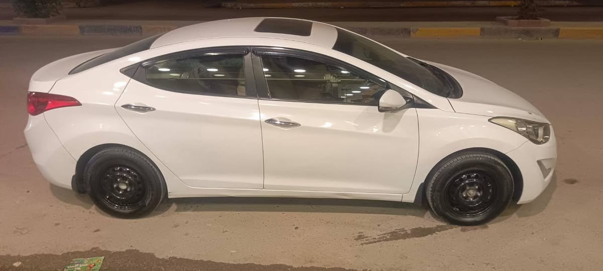 لانتره خليجي مديل 2014 فول ماعده بصمه رقم بغداد بسم شرط. تحويل مصفره هيه وغرمات هزه جديده موجود ويل كب ماله مكينه لانبخير لاتنقيص شرط ترايك لبصره مكينه 2000 مكاني بغداد مدينه صدر خابر ودلل ***********
