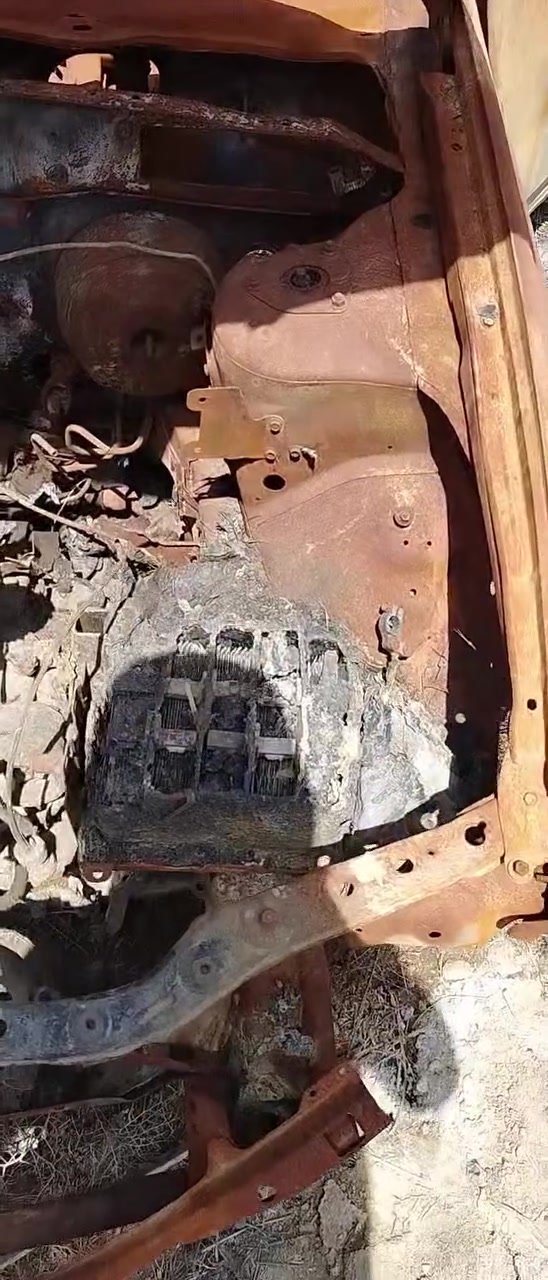 اسلام عليكم رقم بغداد نيسان سني موديل الفين سنويه ثمانيه وعشرين     قرار قاضي موجود كلشي اصولي! اتصال علئ هاذه الرقم••***********،؛ السعر 15 ورقه وبيه مجال؟؟
