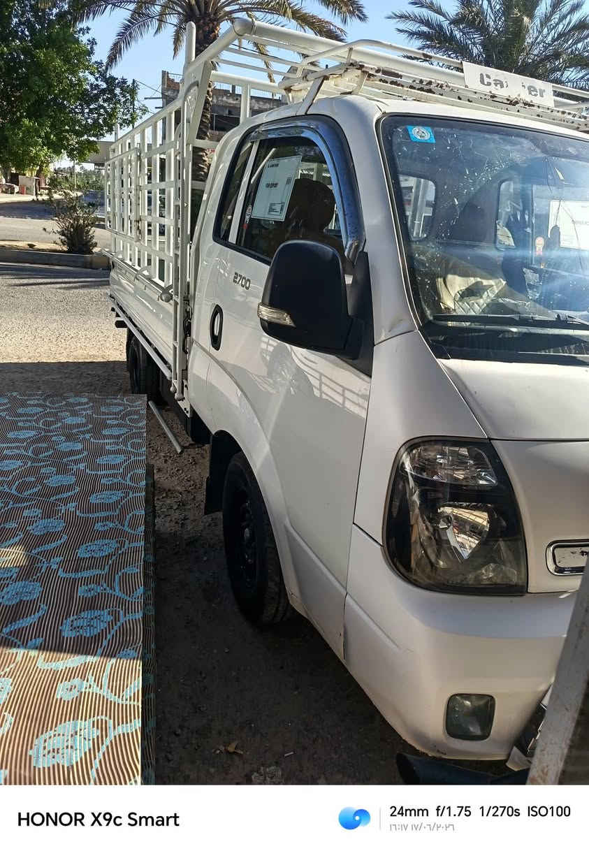كيه حمل موديل 2016 تخم تاير صدر جديد محرك وكير جدد تبريد ثلج رقم واسط بسمي سياره جاهزه  مكاني واسط قضاء العزيزيه  ***********
