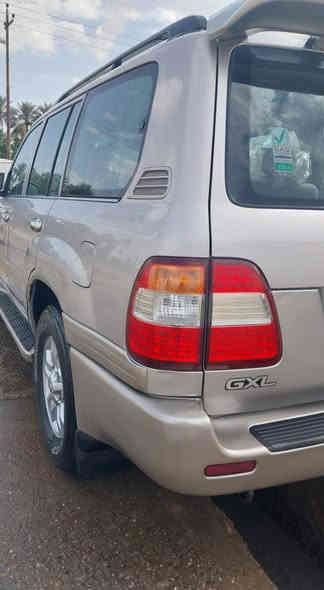 السلام عليكم لاندكروز 2004 مكفوله من صبغ بيها طخه زغيره بارد محرك كير  نضيف نوزلات بلاكات جدد  دبل تانكي تبريد شغال وثلج تدفأه رقم بغداد دولي سنويه بأسمي  وشراي يتصل
***********
***********
رقم واتساب على رقمي اسيا 
السعر عند الاتصال @
