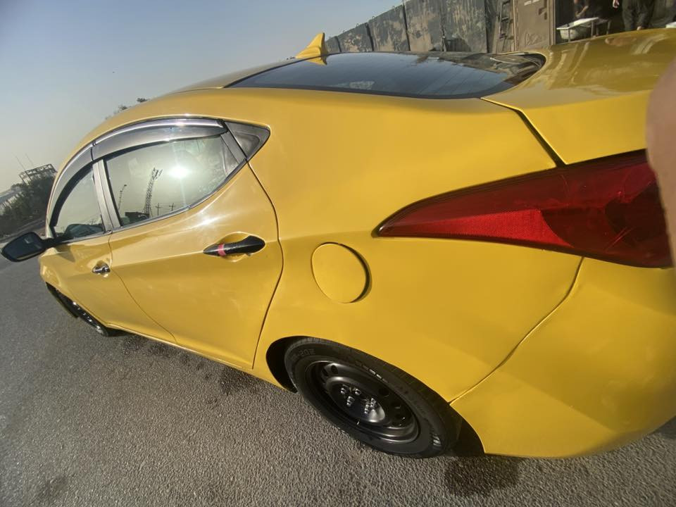 النترا 2013 بسمي سنويه هزه جديده وارد أمريكي حادثهه  حافه جاملغ وبنيد بدون دواخل لغد شاصي حوض مكفول وبيهه طخه يم قبق البانزين مكينه كير تبريد ثلج حداديه جديده تخم تاير دوشمه جديده  تحكم ستيرن جهتين كشنات تدفئه شاشه المكان بغداد  السعر 94وبيهه مجال
***********
