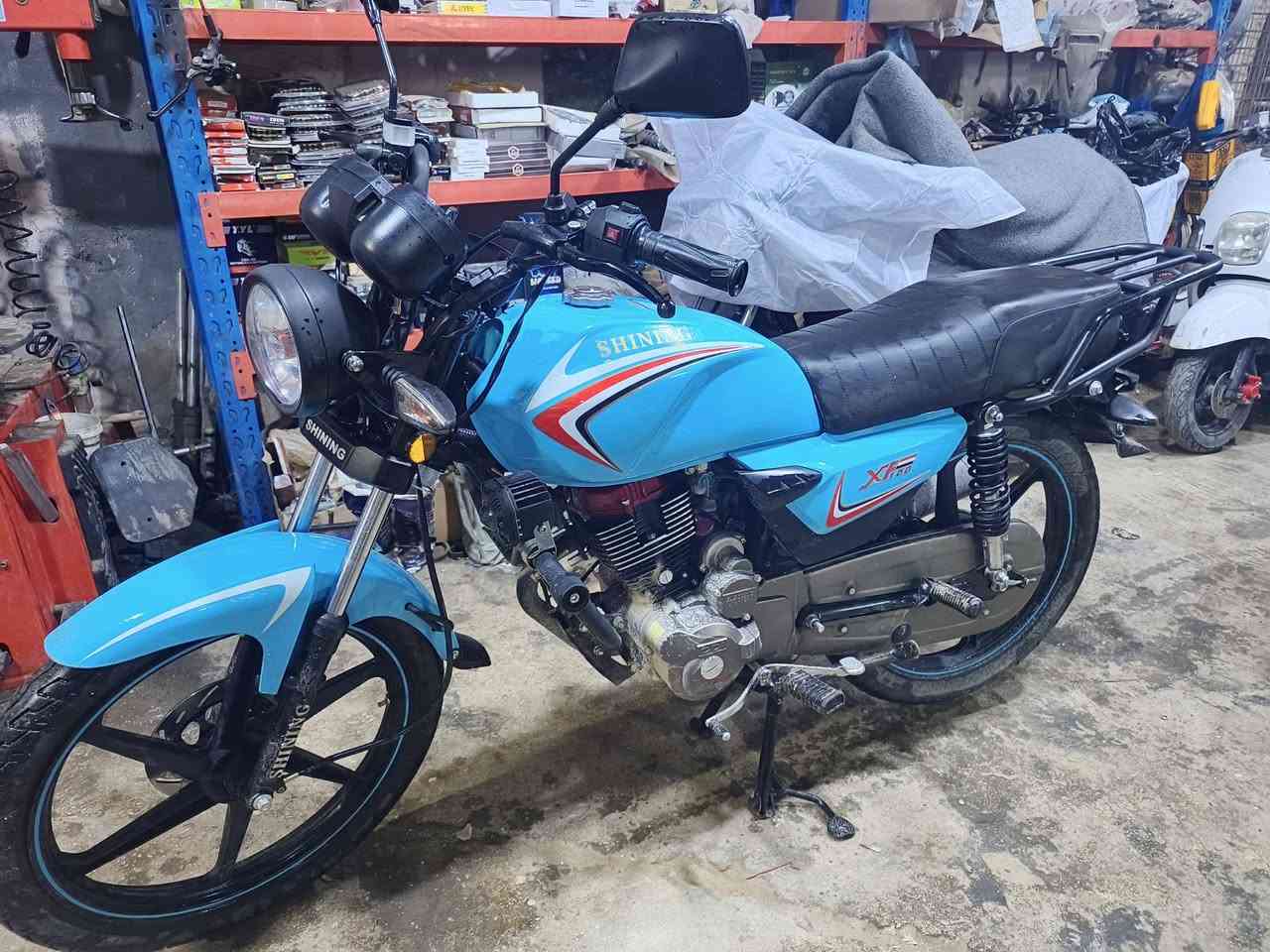 دراجه شينيك للبيع باب اول السعر ٩٥٠ بي مجال بسيط
***********

***********
