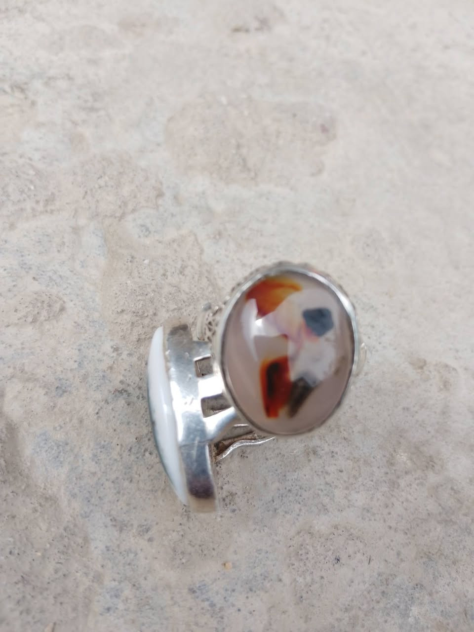 متاح محباس عطف مصور عقيق مصور قياس 24


**إذا كنت صاحب هذا الإعلان وتريد حذفه لأي سبب، رجاءا أرسل رسالة إلى الدعم الفني**