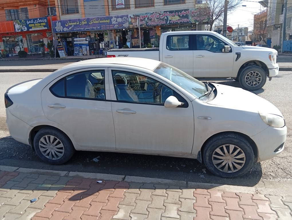 بەناوی خوای گەورە جاک بۆ فرۆشتن 
٢٠١٢
سەنەوی مانگێکی ماوە
ماڵی دەستە
*********** السليمانية, العراق
