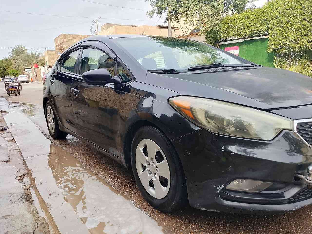 سلام عليكم كيا فورتي 2015 وارد امريكي بيه بنيد وجاملغات تعمير نفسهن معمرات تخم تاير ويل اسود كبات بلاد وبيه طخه موضحه بصوره جاملغ لامامي وبيه بلهلال خلفي نفس صفحه مال سايق
تبريد تدفه شغاله صدر 70 ب100 
‏‪***********‬‏ واتساب او تصال 
سياره بدلت بيها لاستيك قبق ولفات 
اخذتها بدون سونر من ولد صديق
