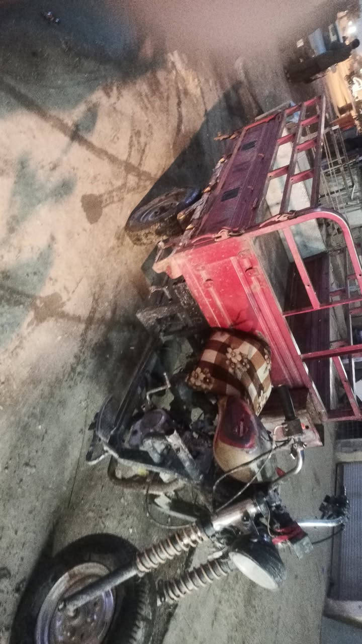 ستوته البيع دايوان  مديل 2015 مكان الفلوجه حي ولان ثاني سعر 500 الفوبيه مجال *********** تصال وتساب
