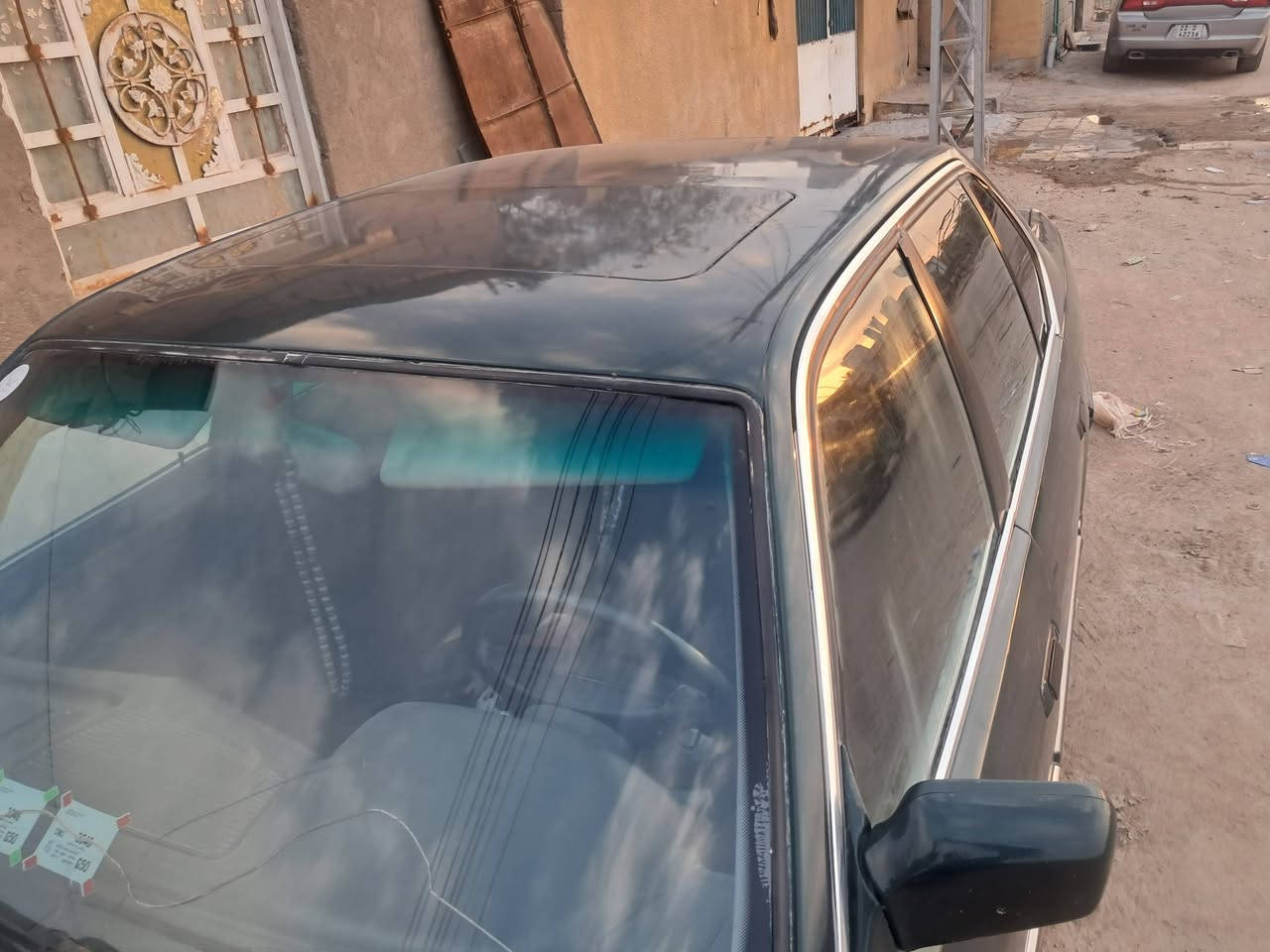 بي ام دبليو مديل ٩٠ حجم ٧٣٠ فتحه بردة خلفيه سيارة تخم تاير  جديد ويل كب خليه مكينه وكير شرط حدادين ٨٠ بالميه سيارة جاهزه بيه نقص بس راديتر التبريد وشحن غاز بصره راعيها يريد تحويل كهربائيات كلها شغاله لايت زنون  السعر ٤٥ بيه مجال للطيبين اي استفسار *********** بيه واتساب
