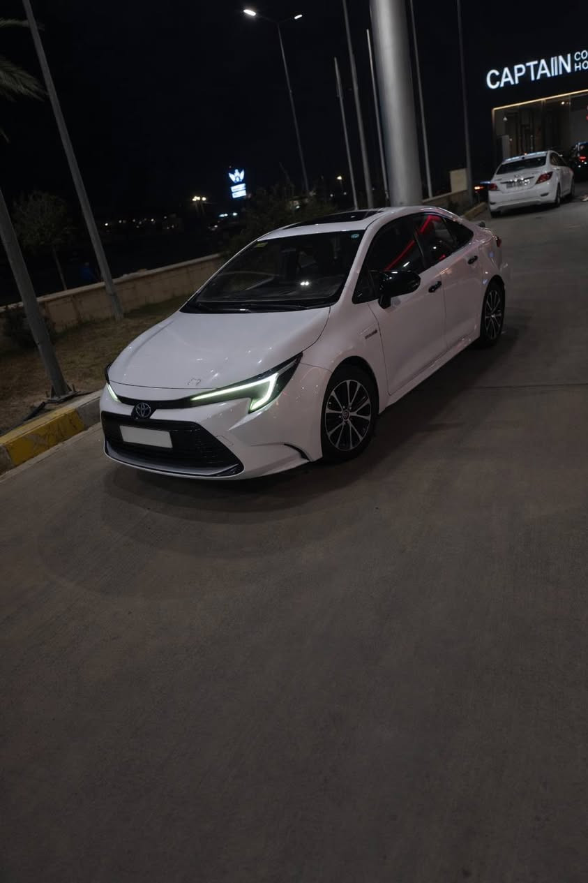 سلام عليكم
للبيع تويوتا كورله الشكل الأمريكي هايبرد كفاله عامه شكل السبورت مكفوله من كلشي فول مواصفات الأخير السياره ماخذها زيرو على ايدي ورقمها أربيل بسمي أتريد تحويل أتريد وكاله  وضايفلها سستم سوادات كامل مكانها كركوك سعرها 153 وبيها مجال حك الجيه  الاستفسار ***********
