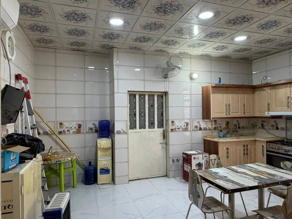 #للأبجار

🏠 / دار للأيجار مساحة مساحه ١٧٠ م طابو صرف 

                  واجهه ١٤ م / نزال ١٢.٥ م

🧱 بناء نظيف جدأ

طابق واحد / مطبخ . أستقبال . هول . غرفتين . مجمع صحيات عدد ٣ . كراج 

🌍 الموقع / حي الامام ثاني دار عن الشارع 

للأستفسار أكثر مراجعة مكتب 
#عقارات_أراضي_بابل_الخضراء للمقاولات العامه والتصاميم الهندسية
 
🔸في حال عدم الرد نرجو ارسال رساله على الواتساب
 .
شارع ٦٠ .. عمود ٣٠٠ .. مقابل أستدارة علي بقلي 
الشيخ حازم 
وسام محمد 
أبو حيدر / *********** حلة, بابل
