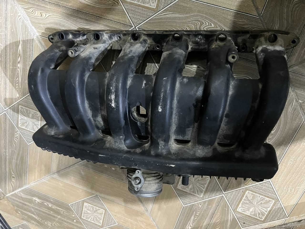 سلام و عليكم
ئه قلي 413نه كرايته وه مه زبوت
ده كشني ٥٢٣بي كيشه به مله به غه وه 
واير حساسي كرينگ بي كيشه و مه زبوت
گيجي ٥٢٠ بي كيشه و مشكيله
له هه وليرم


**إذا كنت صاحب هذا الإعلان وتريد حذفه لأي سبب، رجاءا أرسل رسالة إلى الدعم الفني**