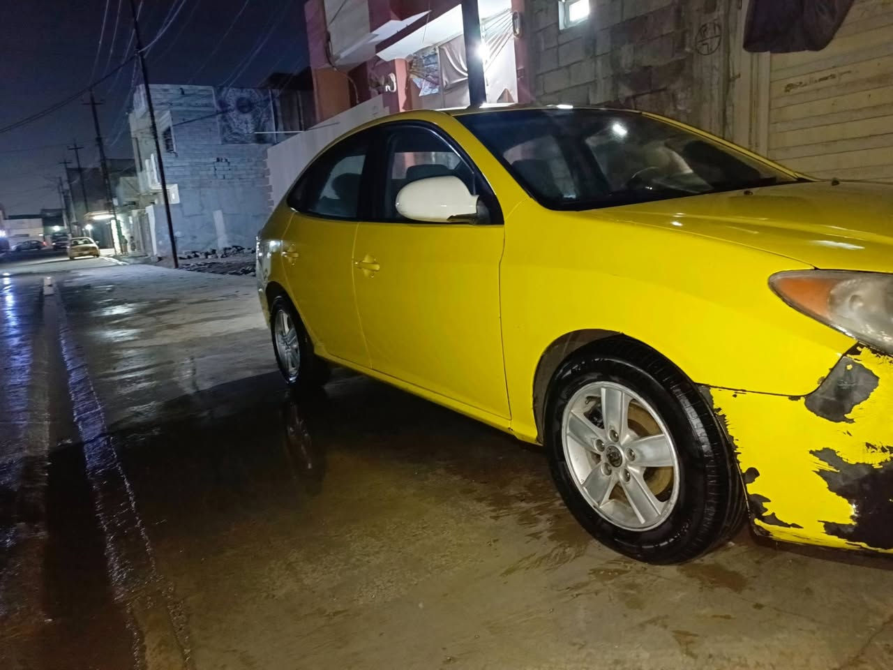 النترا 2010 وارد امريكي 
حادثها بداية الشاصي جهت اليمين فقط 
الكير بي تأخير اول نمرة 
رقم الماني نينوى باسمي
تدفئة وتبريد شغال
هيئة وغرامات مصفره 
السعر  98 وبيها مجال  
للاستفسار ***********
***********
