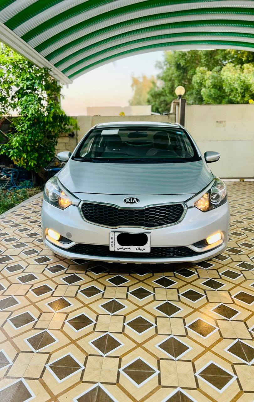 السلام عليكم سيراتو موديل 2015 خليجيه رقم كربلاء سنويه لل 2028 تحويل ثاني يوم مكفوله كفاله عامه ضربه وصبغ وفتح وتبديل ماشيه 117 الف حقيقي مكينه وكير كفاله حداديه جديده تخم تايرجديد تبريد ثلج 🥶 مكينه 1600 ما مفتوحه شاشه كامره خلفيه حساس خلفي تحكم ستيرن مانع انزلاق دواخل شركه مفروشه ارضيه جلد جاهزه السياره من كلشي السعر المطلوب 120$ وبيها مجال اي استفسار اتصل عله هذا الرقم
                            ***********  
مكاني ديوانية قضاء المهناوية
