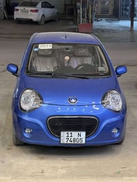 باندا 2013للبيع جاهزه من كلشي بيها مكانات صبغ وسونارها موجود   ٥٥ وبيه...