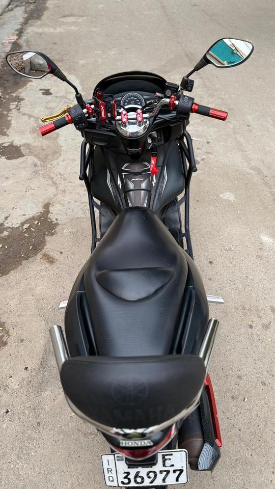 دراجة pcx الجيل الاول محرك 125 مرقمة لوحات انكليزي  بغداد   الدراجة مكفولة كهربائيات شغالة الدراجة مزوده تزويد كله أصلي وبعد اكو هواي تزويد داخلي  ممبين  التفاصيل موجوده بالصور    للتواصل *********** ممتواجد على الوتساب والفيس  مكلف بنشر
السعر 28
