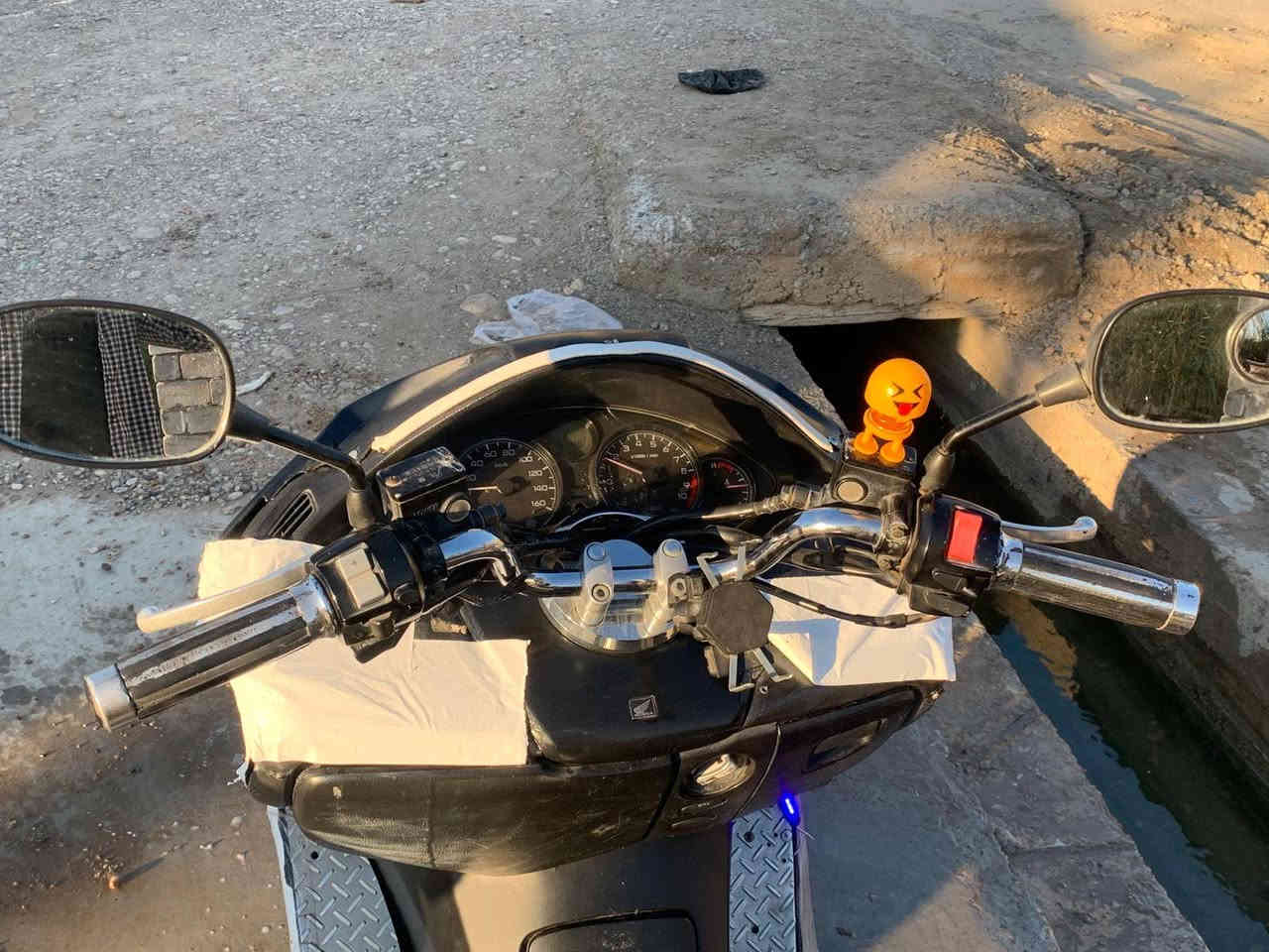 دراجه نضيفه كهربائيات شغاله مكينه حلوه شرط ال 140
الدراجه بصمه وبيهه مواصفات هواي بس مالي خلك اكتبهن مكاني ديالى بعقوبه مراوس بيراني 2025 او بوكسر وذا بيع 750 الدراجه نكره بكل وكت /***********
