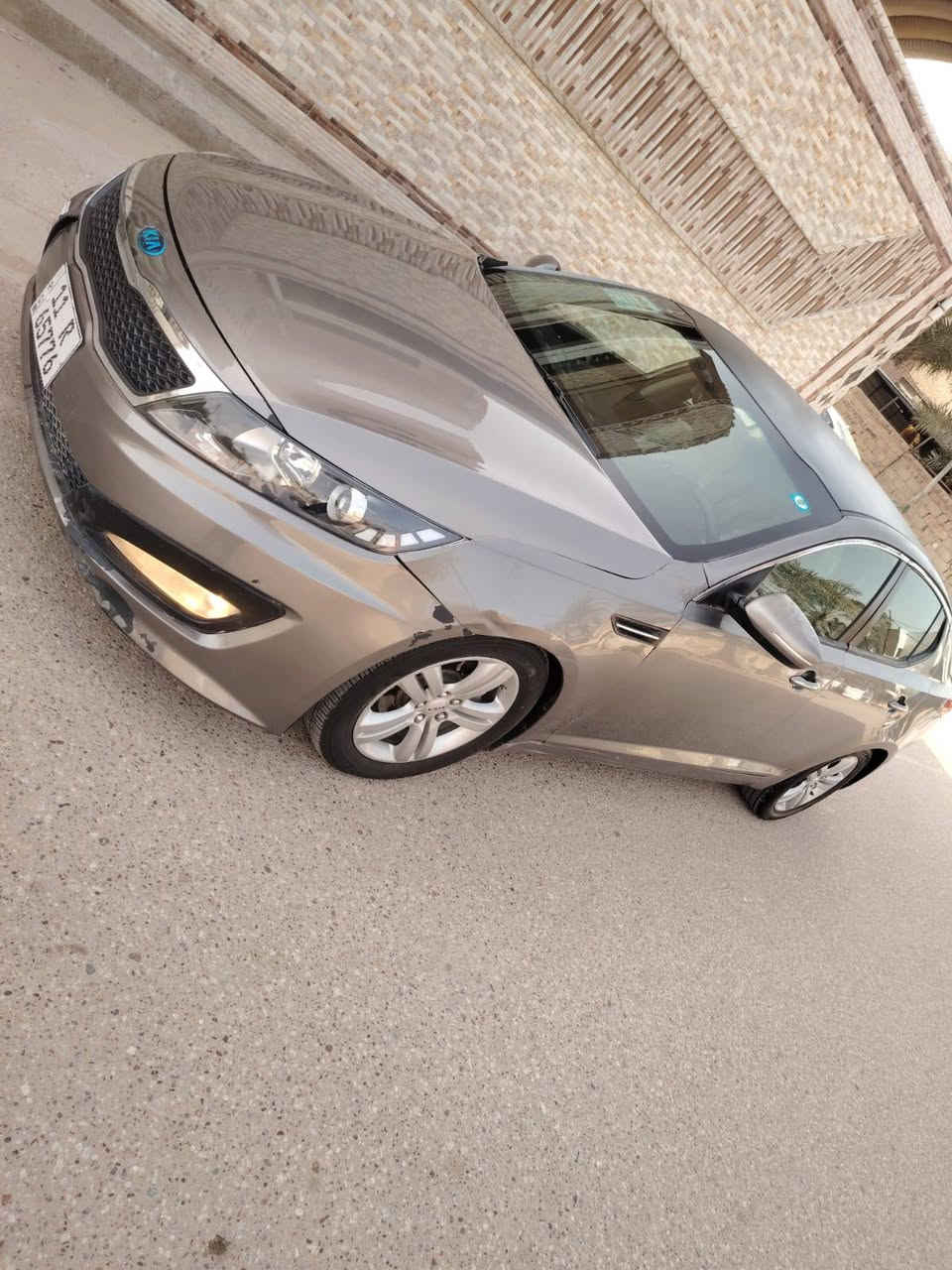 سلام عليكم   للبيع السعر 89ورقه  
 أوبتيما 2013 رقم بغداد بئسمي 
وارد امريكي فول مواصفات EX
عدا البنراما 
مواصفات :
1 داخل جلد 
2 ثلاث بصمات 
3شاشه اندرويد 
4 كامره 
5 دبل اكزوز 
6اشاير بل مري 
7حساس خلفي 
8 قطعتين تبريد 
9 تبريد بيانو 
10 كشن كهرباء 
11 تحكم ستيرن 
12 كشافات LED
13مانع انزلاق ABS 
 بيها مكانات صبغ اثر جراد 
صدر تخم تاير  برغي مابي نقص 💯
 
 الضرر :جاملغ امامي  فقط 
مكاني ديوانية قضاء الشامية الاستفسار ***********
