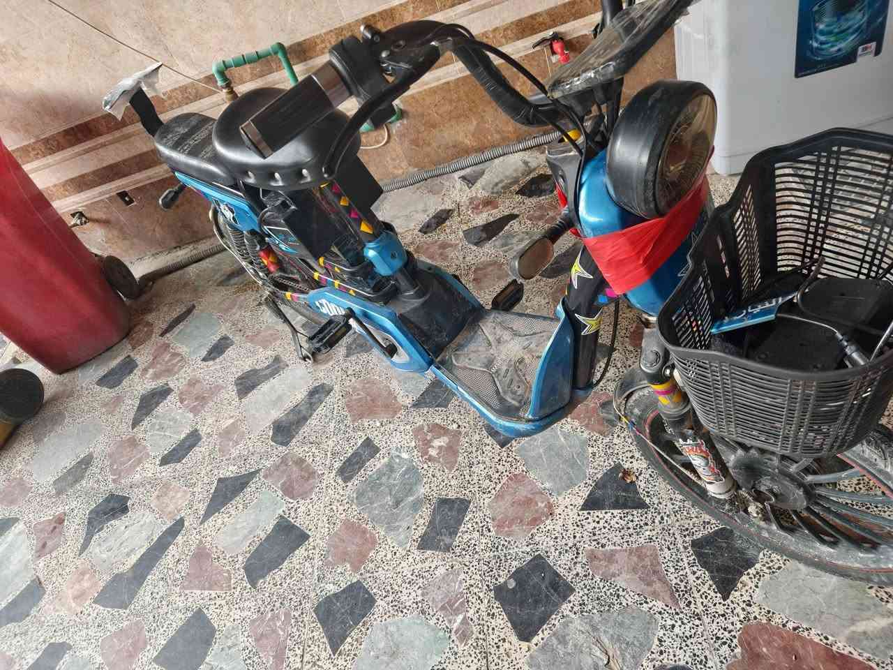 سلام عليكم بايسكل شحن للبيع ريدلها ترتيبات بسيطه متكلف 5تلاف
بطاريتا جدد صالي شهرين من شديتهن
دراجه ريدها ٢٠٠وبيها مجال 
رقم الهاتف
***********بي وتساب 
أو علق هنا وإني اطبلك خاص
