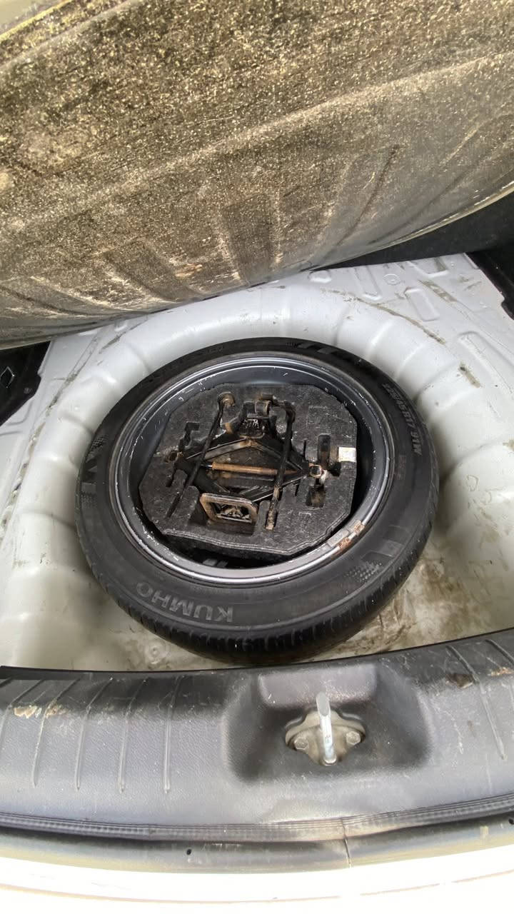 النتره سوبر 2018 للبيع
خليجي فول مواصفات كفالة عامة 
مكان ديوانية  
اتصال *********** 
ما متواجد على الماسنجر
