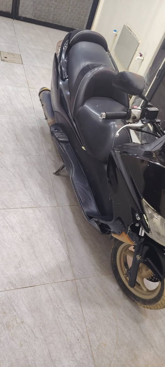 للبيع
عطلها بسيط كتف الشحن
ادفع سعر عجبني ابيعك


**إذا كنت صاحب هذا الإعلان وتريد حذفه لأي سبب، رجاءا أرسل رسالة إلى الدعم الفني**