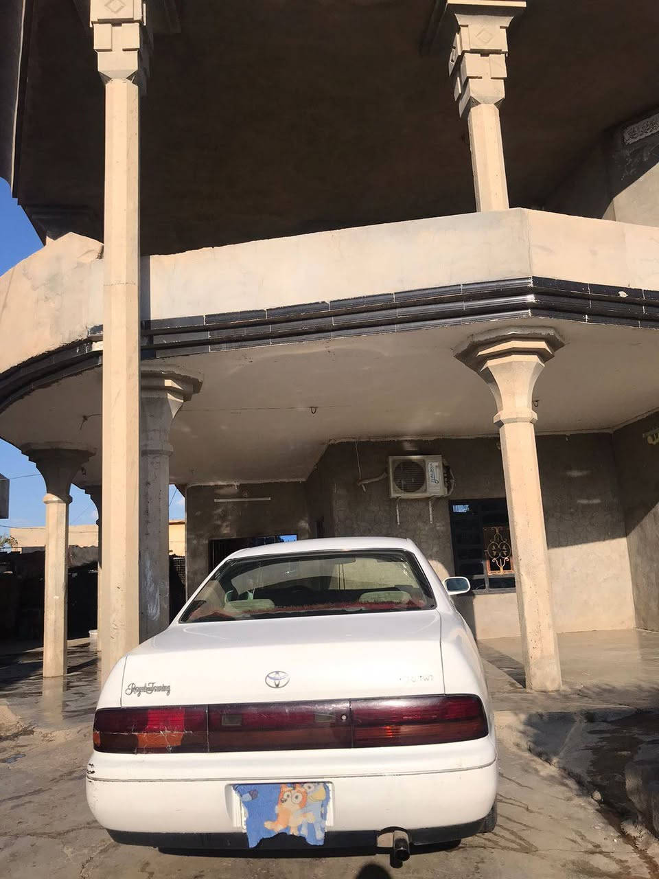سلام عليكم صلاح الدين قضاء بيجي للبيع بطه كير ومحرك خير من الله كهربائيات كله شغاله صدر امامي وخلفي جديد قبل سبوع بدلتهن تبريد ثلج سياره بسمي ثاني يوم حولك رقم***********
