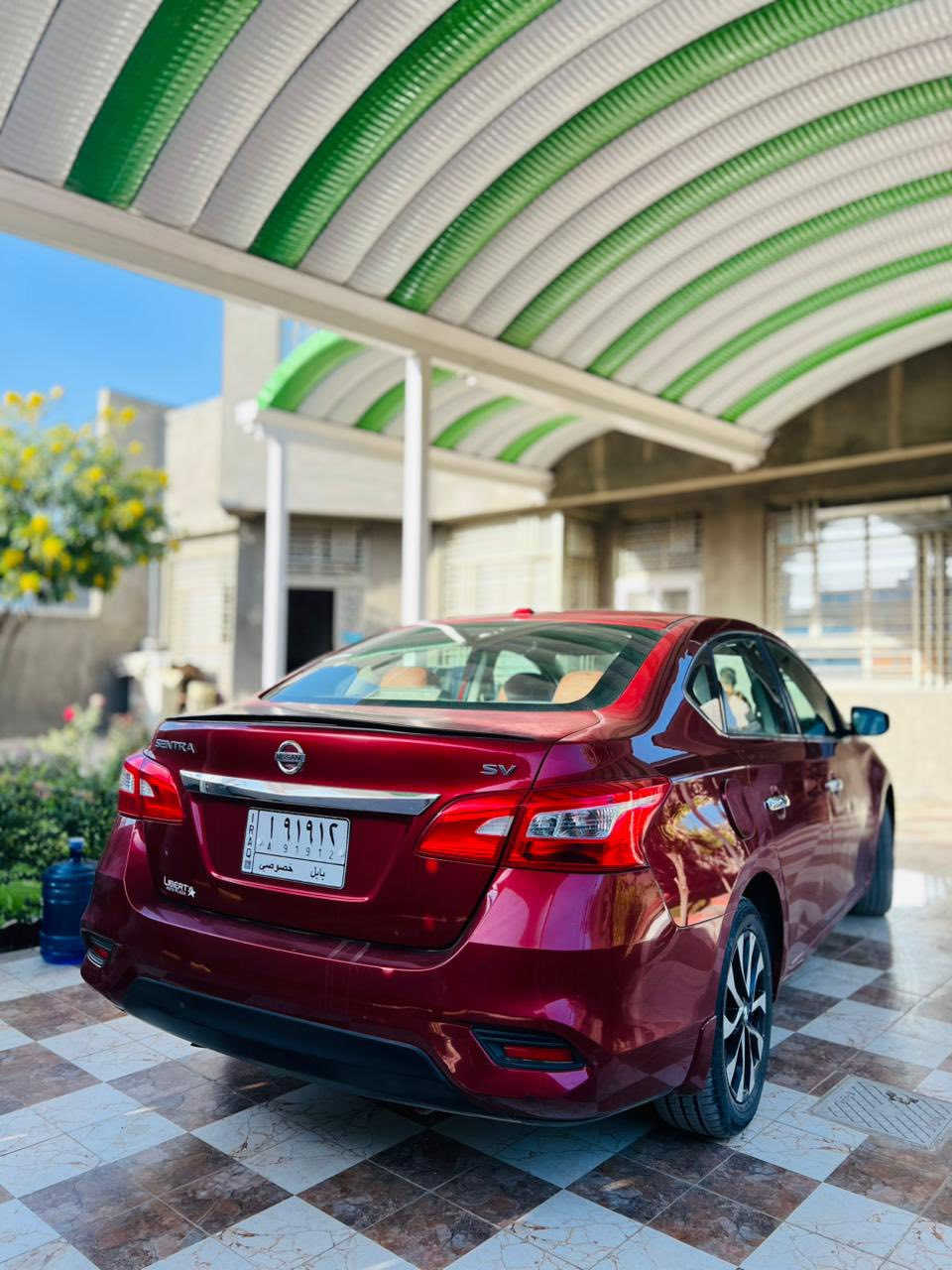 نيسان سنتره موديل 2019
حلوة مواصفات شاشة كبيرة لمس كاميرا 
 حاسات تحكمات ستريت بلوتوث اوكس بصمة 

ماشيه 119 ميل جديده  سونار موجود
رقم صاحب سيارة ***********
