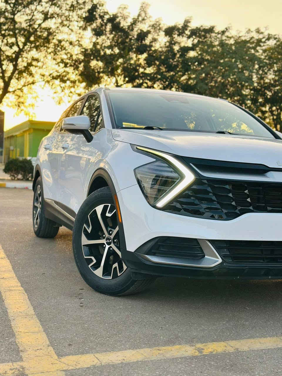 السلام عليكم سبورتج موديل 24 ماشيه 10الف موصفات فول عده الفتحه الون ابيض بدون ارباك تبديل جنطه وصبغ شبر بل جاملغ العنوان بابل الاتصال ***********السعر 210
