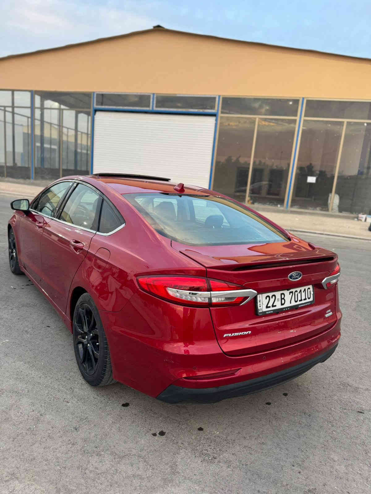 فورد فيوجن موديل ٢٠٢٠وارد امريكي فول اسلايد كشنات جلد محرك ١٥٠٠حادث طرف النيد صبغ وباب الخلفي ايسر بي صبغ السعر ١١٨ورقة العنوان بغداد شارع فلسطين ***********
