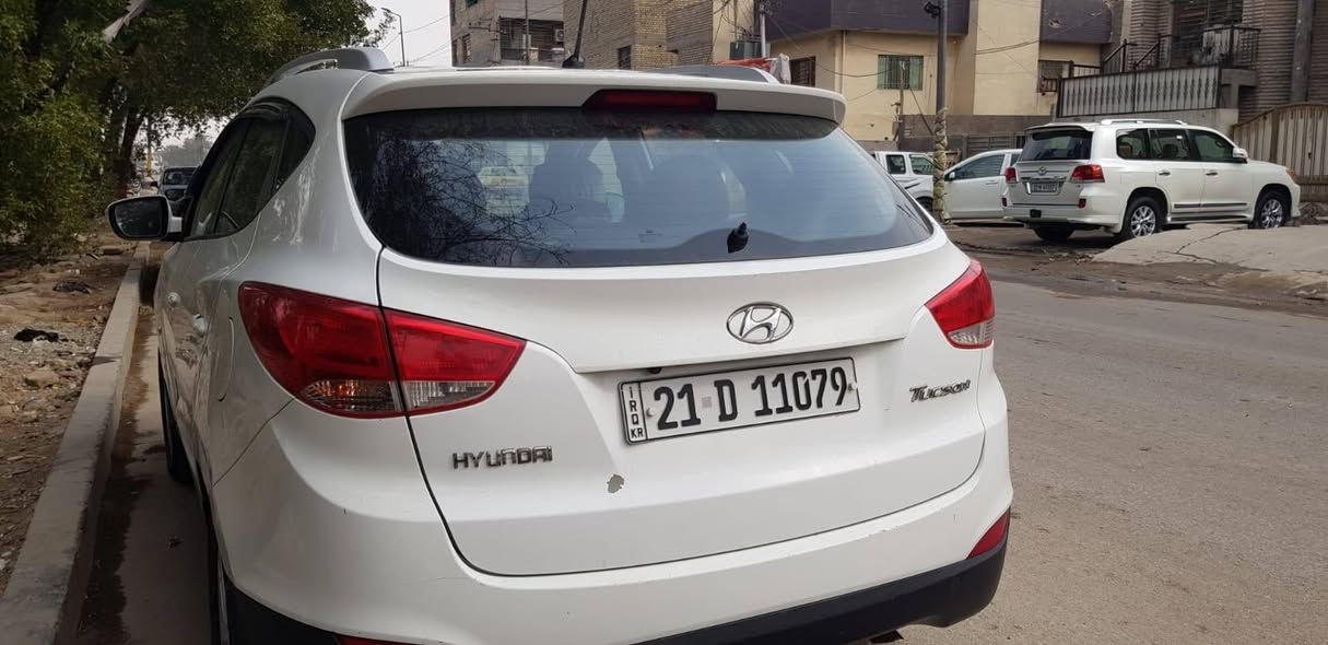 السلام عليكم توكسان موديل١٢  شمالي خليجي ماشي ١٧٤ الف  بغداد الرصافة ***********
