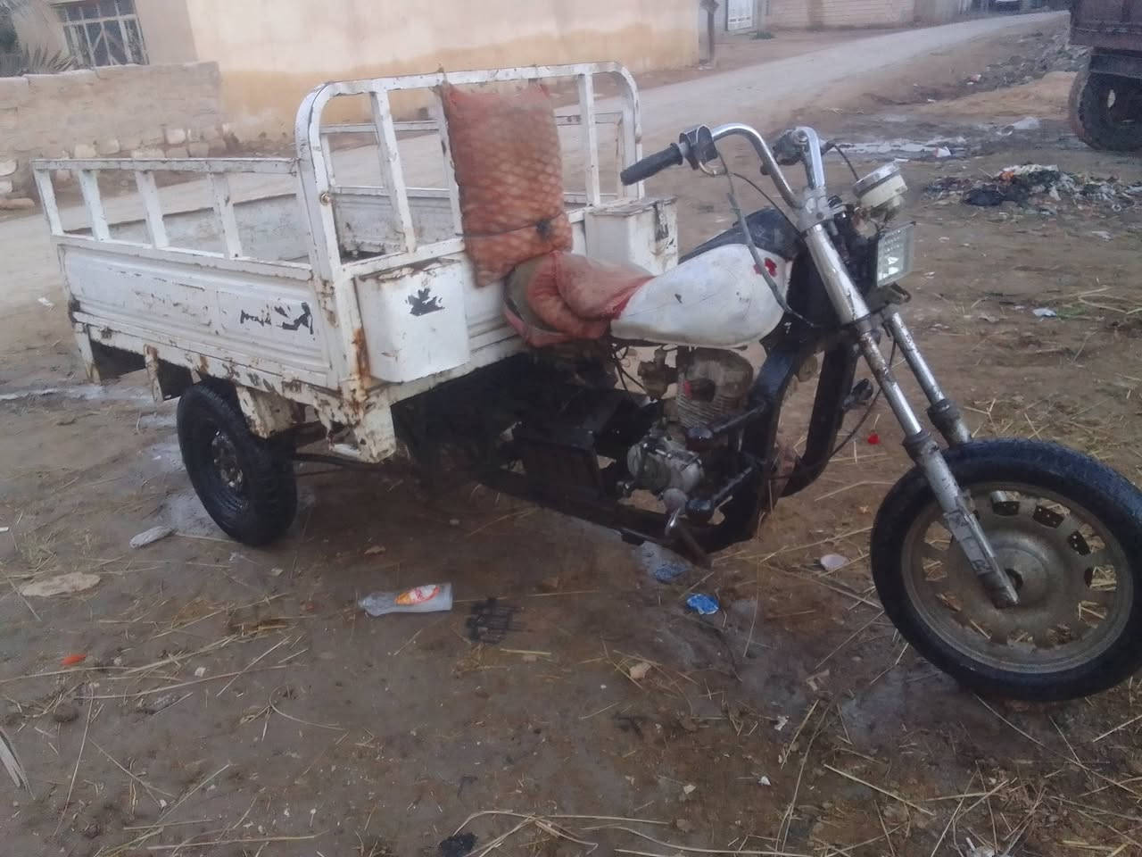 السلام علیکم ستوته للبیع کلك مكفوله عن سرقه مكان نجف مشخاب السعر 550 رقم ***********
