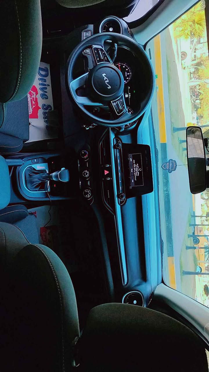 صور الحادث مرفقة بالمنشور الجاملغ اليمنة واليسرة بارد 

وباب الصدر شبر بالدوسة مصبوغ 

مكينة 2000 دوش المرغوب 

مكانهة بغداد الاعظمية 

#السعر 160  متوفر واتساب *********** بغداد, العراق
