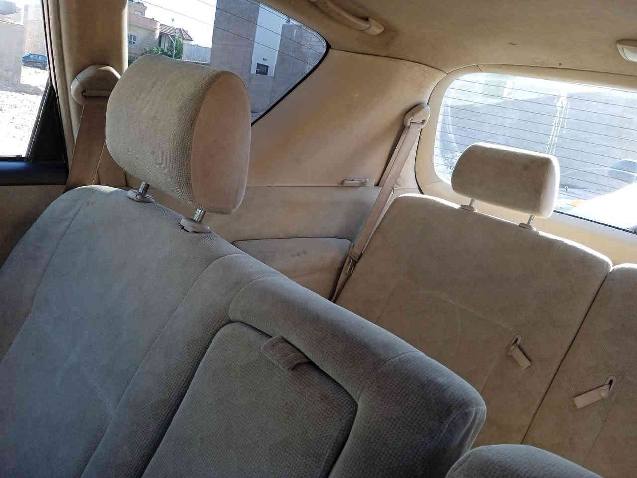 السلام عليكم 
ابصم للبيع موديل 2011شاصي 17سنويه مجدده لل2030ارقام جدد  باسمي السياره تحويل ثاني يوم رقم انبار تبريد 3قطع شغال تبريد تدفئه مكينه كير خير من الله سياره نظيفه مكاني الانبار رمادي السعر 110 وبيها مجال للشراي  للاستفسار الاتصال على الرقم ***********
