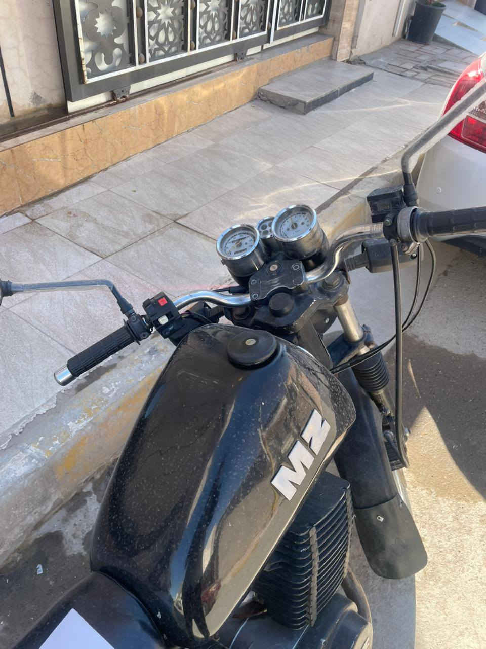 السلام عليكم اخوتي للبيع Mz قبوره بلاديه بدون صبغ كصه 100المكان الانبار الرمادي  الاستفسار اتصال ع رقم ***********
