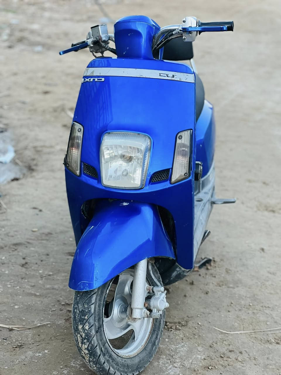 إسلام عليكم بوليسي مسطره جاهزه وخير من الله كلشي شغال اشاير لايت زنون تغير ألوان مكينه ناعمه خرسه ماناقصها شي (مراوس او بيع) المسيب حي المعلمين الاستفسار ***********
