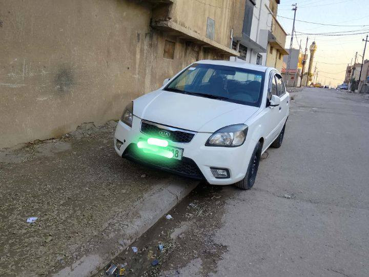 اسلام عليكم
كيا ريو 12 وارد كوري
كير توماتيك جام كهرب
محرك 16
مري شفط
داخل برايد 
رقم نينوى دولي
بدون صبغ بدون تبديل 
بيها بارد شبر باب السايق  وباب الخلفي
السعر 95
***********
