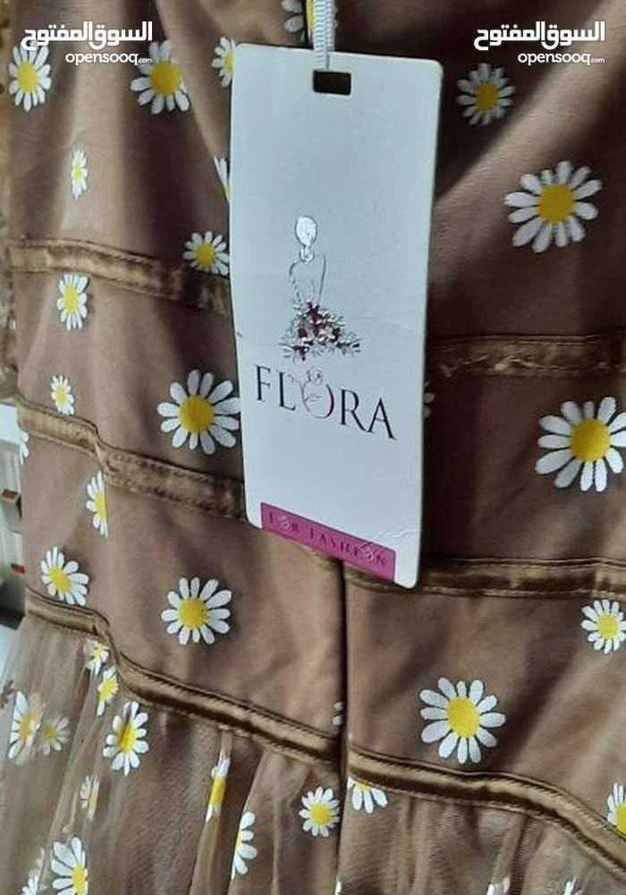 فستان مناسبات منفوش طبقات شيفون هواي ويجنن ب البس
بعده جديد لون بيج
اشتريته ومناسبتي تأجلت وصغر عليه قياس 40/42 وطويل ب الواقع جدا اجمل واخذته ب150
والبيع ب75 الف  ✨
ومكاني بغداد الكاظمية 
وداخل بغداد يوجد توصيل


**إذا كنت صاحب هذا الإعلان وتريد حذفه لأي سبب، رجاءا أرسل رسالة إلى الدعم الفني**