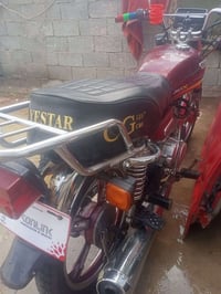 دراجه موديل 23 اورق مكينه بيها بخار قليل   سعر 450 وبيها مجال قليل لشر...