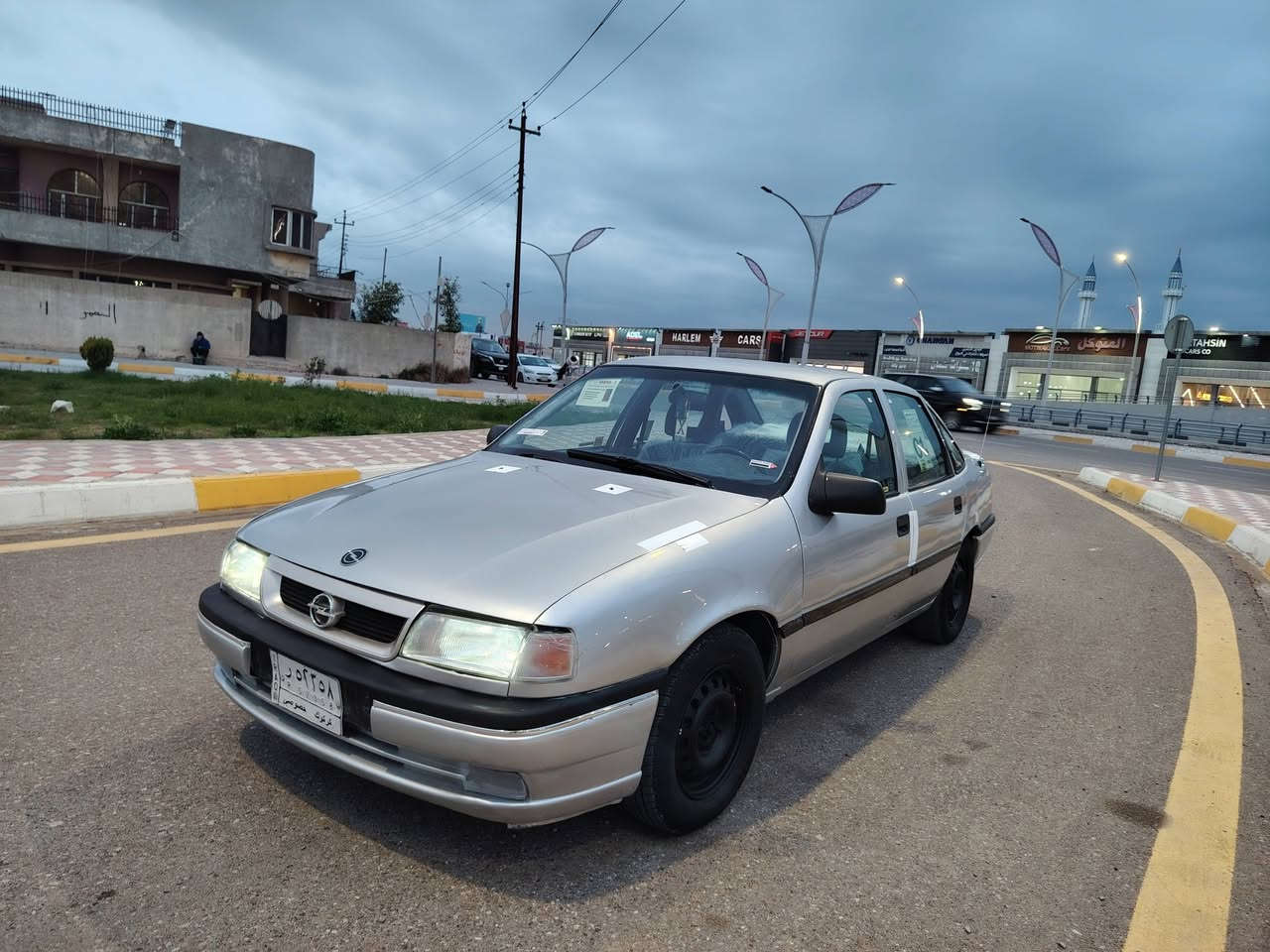 سياره اوبل فكترا موديل 95حجم20كير اوتاماتيك سياره نظيفه جدا كولشي مابي شرط بدون ضربه سنويه مشروع وطني لل 2029بي دفتر بنزين كهربائية كلها شغال تخم صدر جديد سعر 43وبي مجال بسيط عنوان كركوك رقم هاتف ***********
