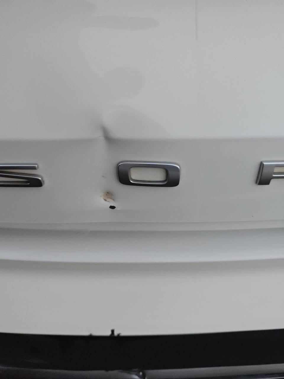 سورينتو2022
رقم بغداد 
كراسي كهرباء
7راكب
3قطع تبريد
6سلندر 
3.5cc
الضرر 
حالوب+بارد كلش بسيط جاملغ امامي
***********
مكاني ديوانية
