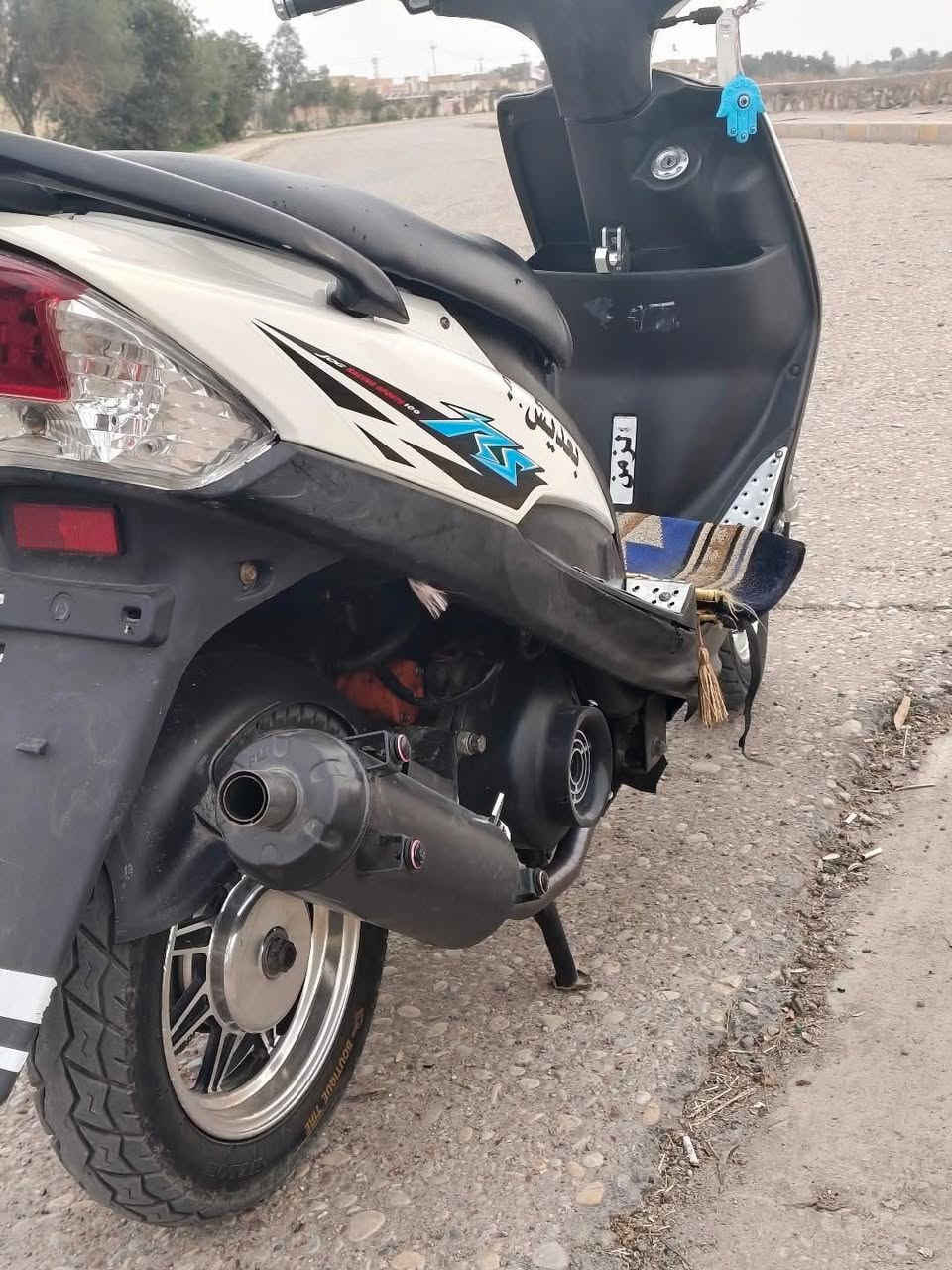 سلام عليكم ماكس عدله رمبة 49   دراجه ناعمه مابيها نقص برغي جاهزه نكره سلف بكل وقت وهندر هم زوج تايرات جلاتين اصلي جديد دهن امزويل جديد دراجه جاهزه سعر مناسب شراي اتصل مو شراي اطلع
كبل تسمع حجايه ماتعجبك 

0783 222 1915
(مكلف بالنشرر)
