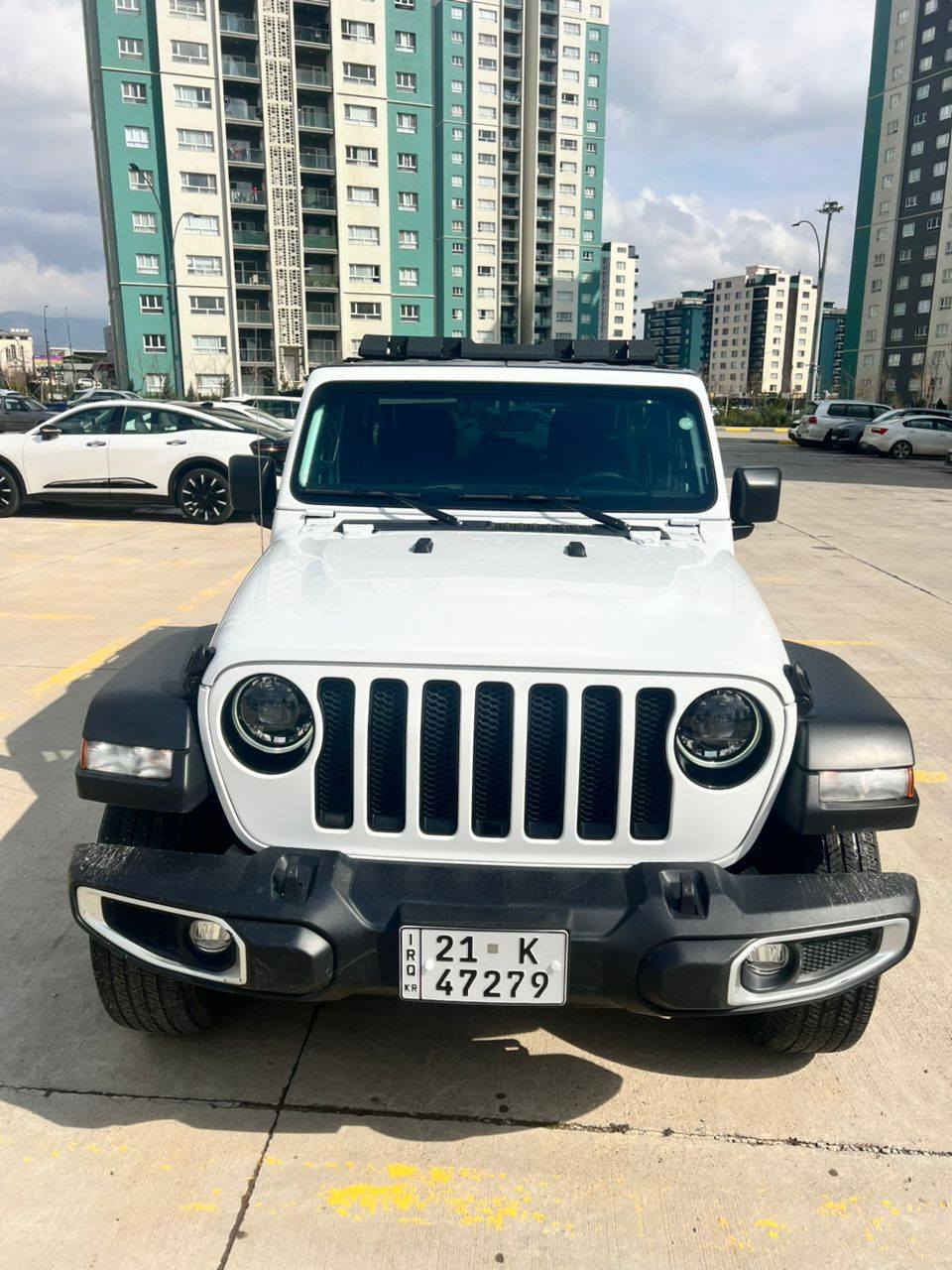 جيب رانكلر سبورت 
موديل 2023 
مكفول كلين 
4سلندر تيربو مكنه مفتوحه بس شغل وتجفيت درجه اولا
السعر 3 شدات 
تلفون ***********
