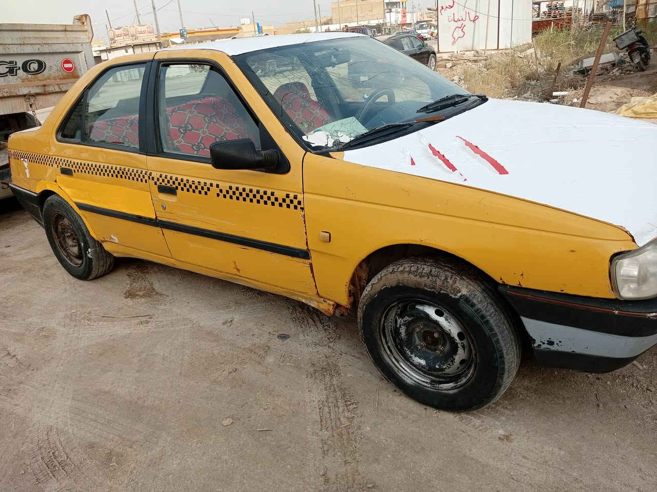 السلام عليكم بيجو روى للبيع مديل 2010 مكينه وكير جدد حداديه جديده طخم تاير جديد دواخل جدد كهربائيات شغاله رقم نجف الماني السعر 7 ناصريه سوق الشيوخ***********
