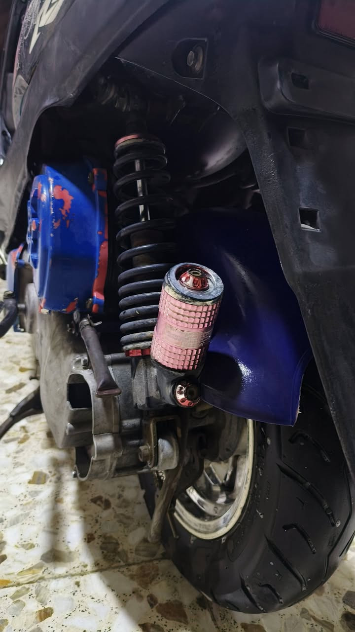 كاملة مكملة كهربائيات ومزودة
الكفر البلادي مال الشركة 
من السويج للقبق مال بانزيم بلاد 
الكشن جديد لكن انه مغلفة  مكاني سوق الشيوخ
*********** واتساب
