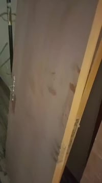 باب خشب • باب غرفة • حي السلام