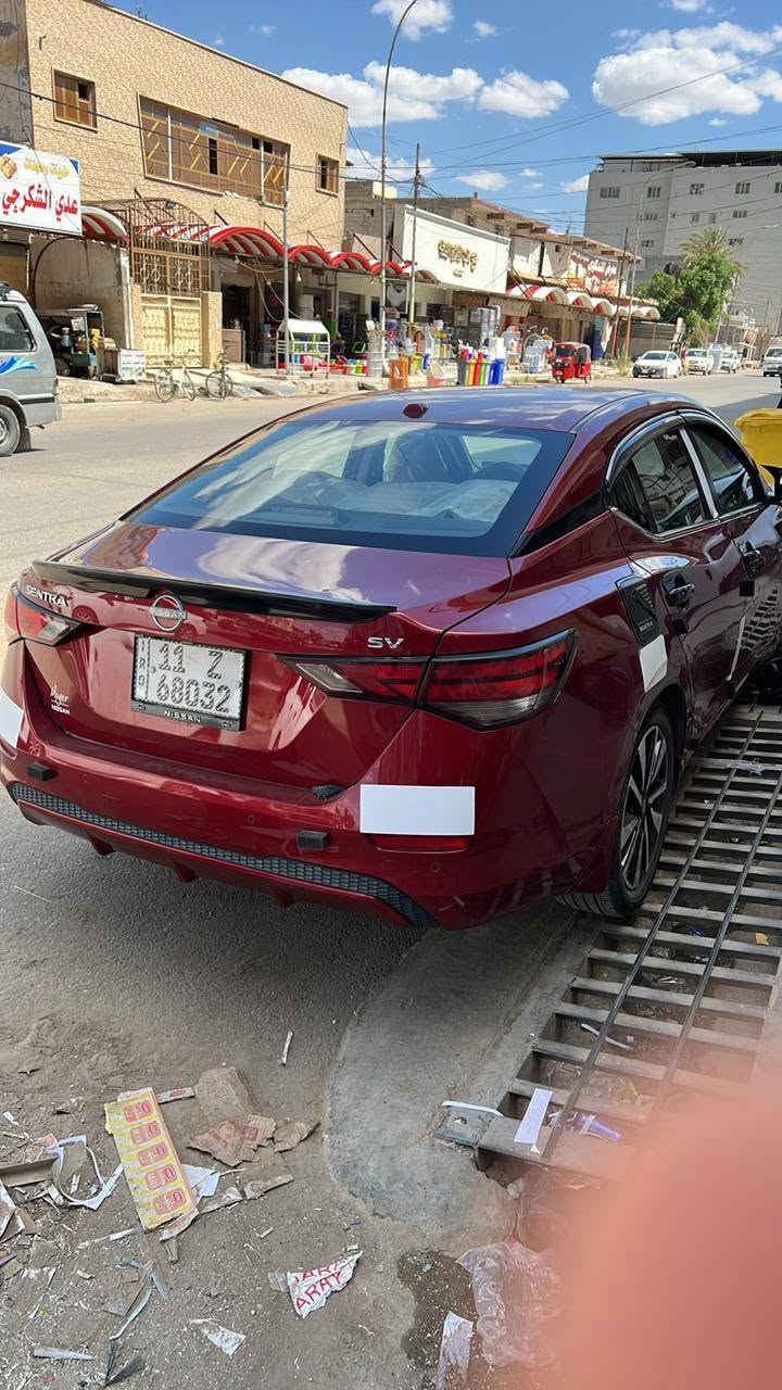 السلام عليكم
نيسان سنترا موديل ٢٤ 
سياره فول لمتت واحد على واحد رقم بغداد مشروع وطني انكليزي سياره جديده صور الحادث واضحه بالصور  عنوان سياره ديالى بعقوبه 
السعر 140 غير متواجد ع الفيس الاستفسار ع رقم ***********
