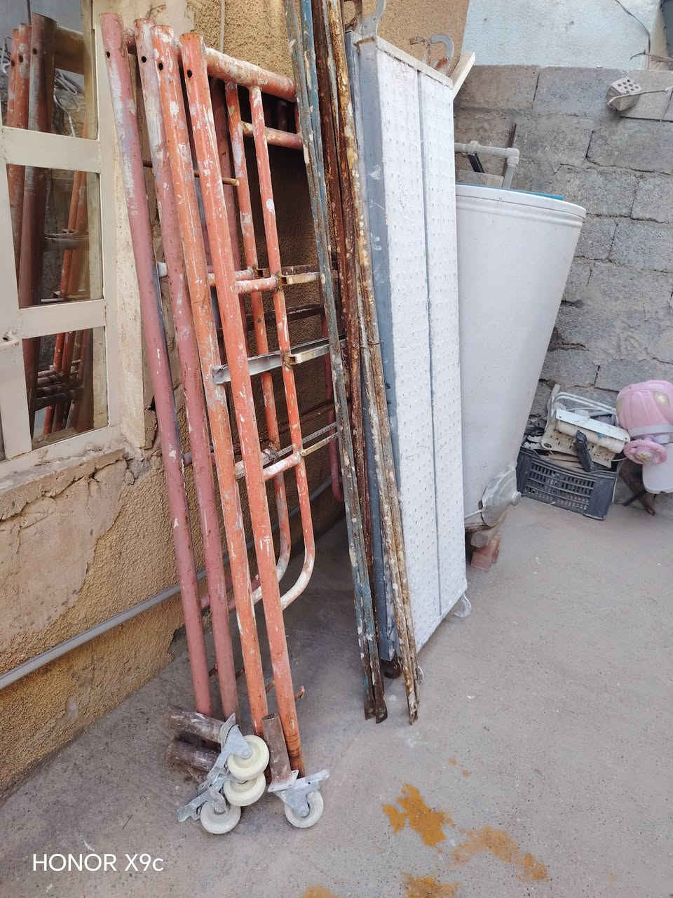 سلام عليكم للبيع شلع مكان كركوك قادسيه ثانيه
سعر ٦٠٠ الف و بي مجال للطيبين
***********
