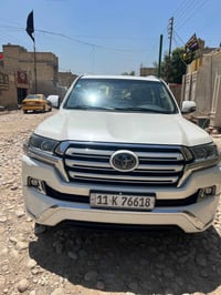 لاندكروز ساز ٢٠١٨رقم بغداد باسمي مكفوله من الحادث ولصبغ سياره ماشيه ١٠...