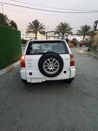 شيري تيكو • ٢٠١١ • محرك ٢٠٠٠